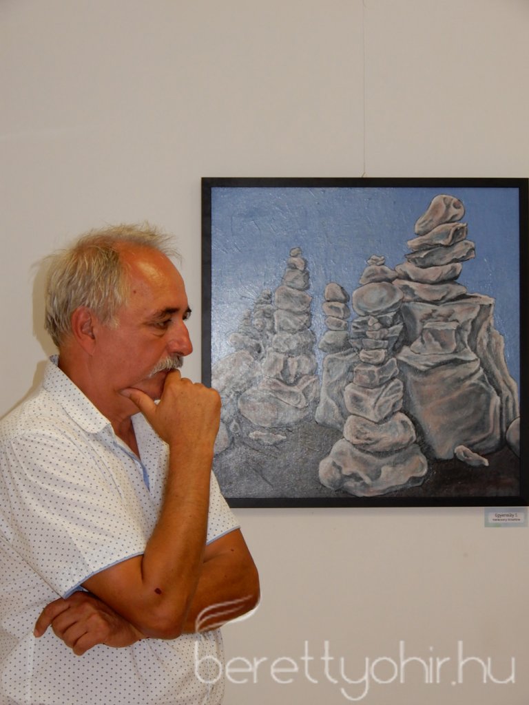 Bemutatkozott a Perspektíva Festőkör 17